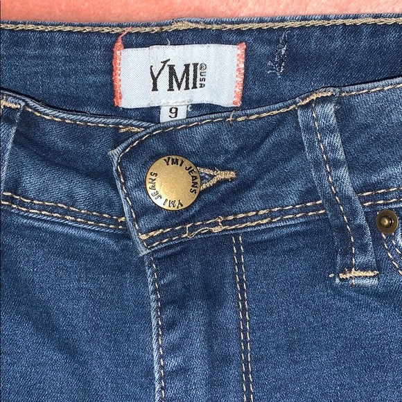 Jeans - Picture 7 of 7